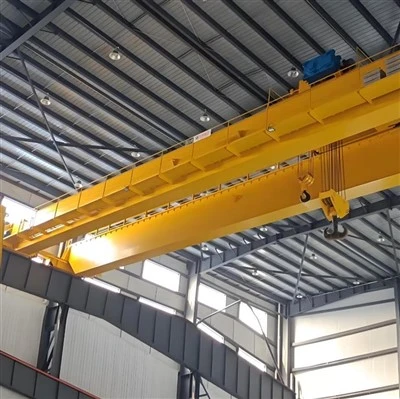 Двострука електрична мостна дизалица за радионицу